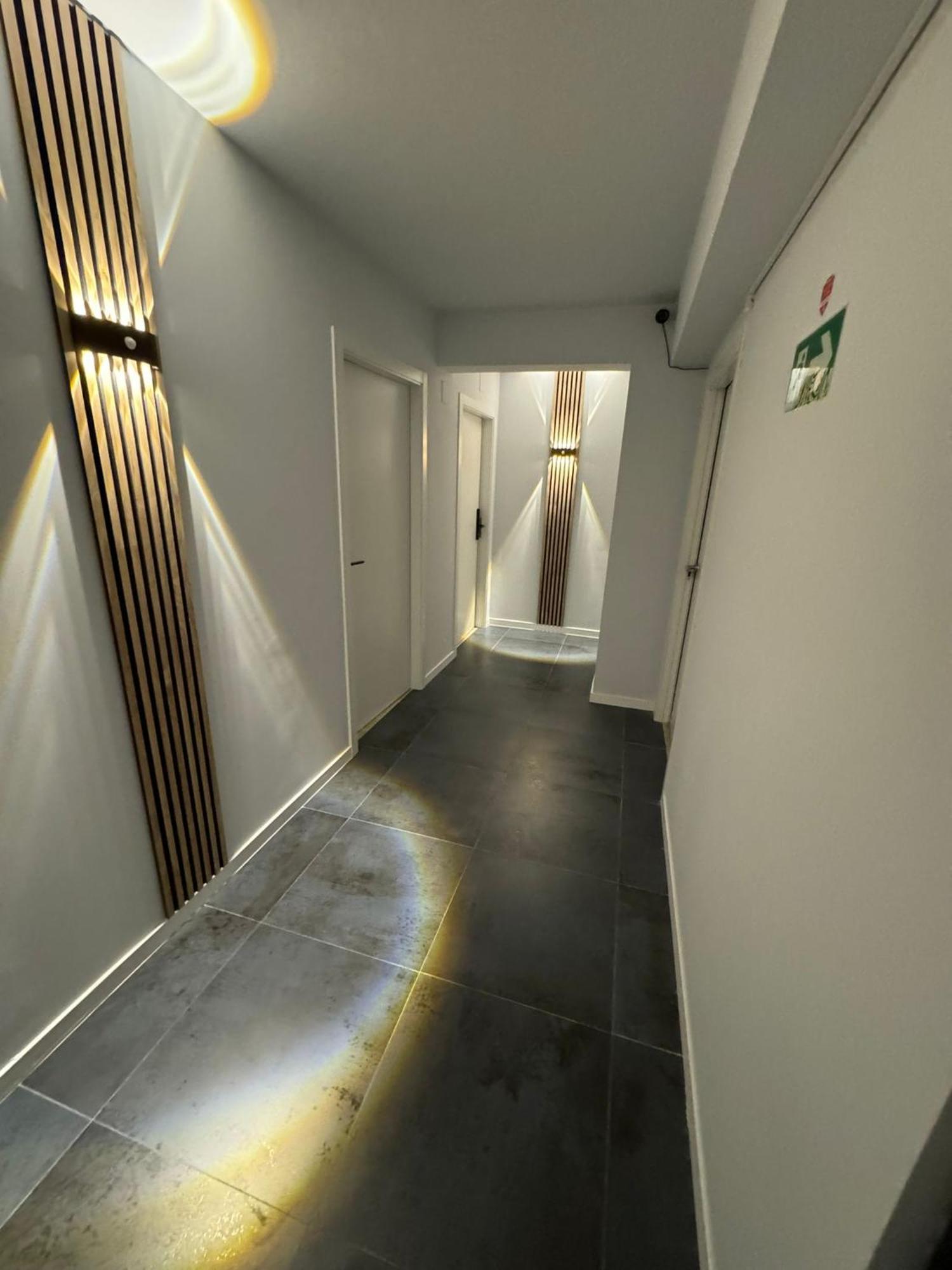 Ynfinity Aparthotel Valencia Exterior foto